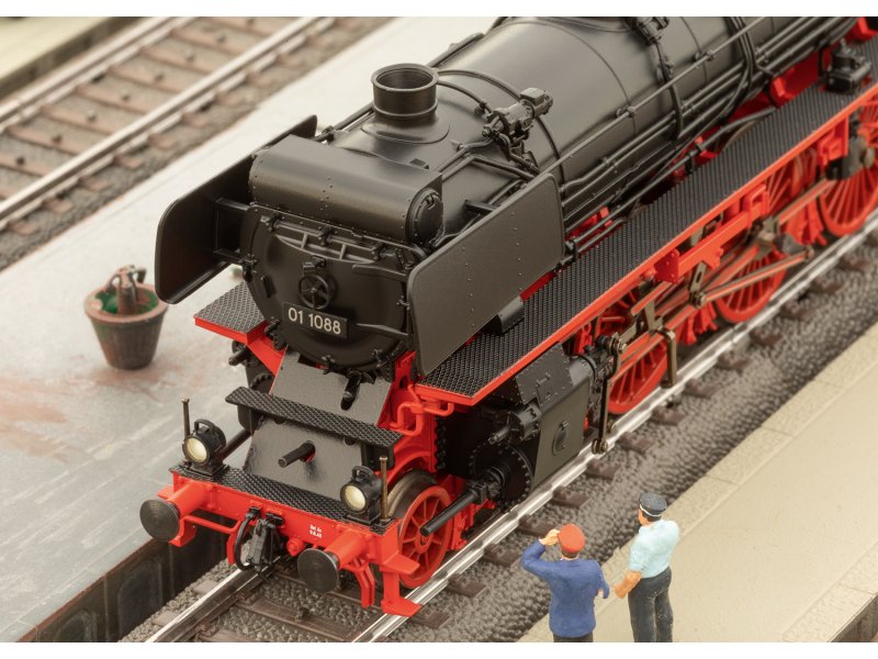 Dampflok BR 01.10 DB Dampflokomotive Baureihe 01.10 Altbau ...